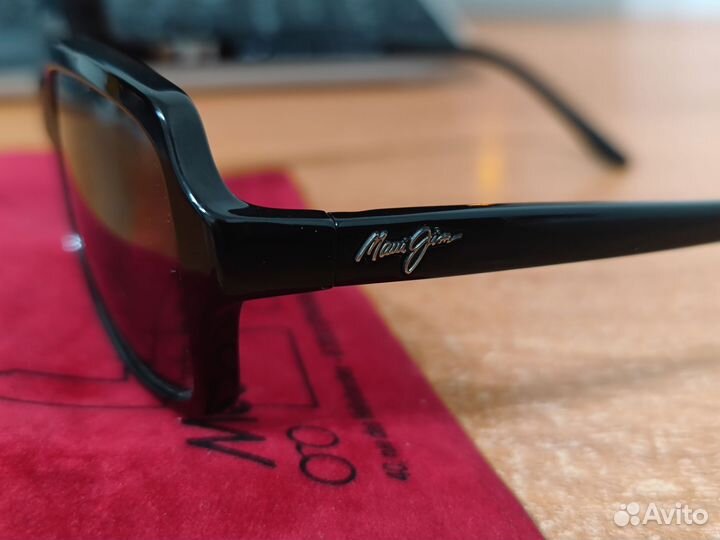 Итальянские солнцезащитные очки Maui Jim