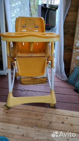 Стульчик для кормления