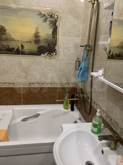 2-к. квартира, 55 м², 2/5 эт.