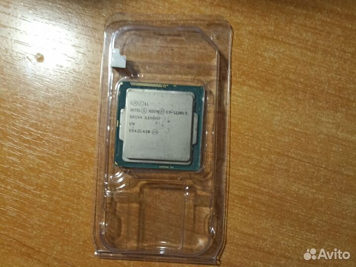 Intel xeon e3 1220 v3