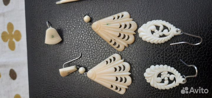 Серьги и спица, бусы (ожерелье) кость