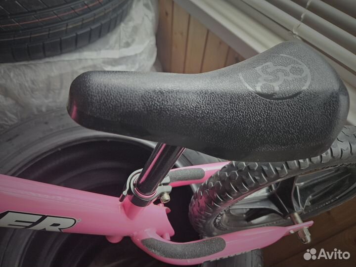 Детский беговел Strider розовый, новый
