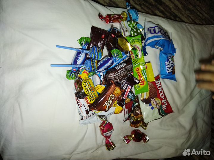 Коробка подарочная конфетом