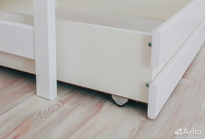 Детская кровать для девочки