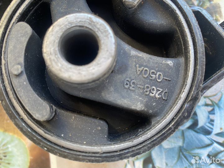 Подушки на двигатель Mazda Demio