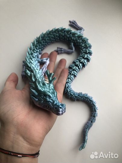 Большой дракон игрушка