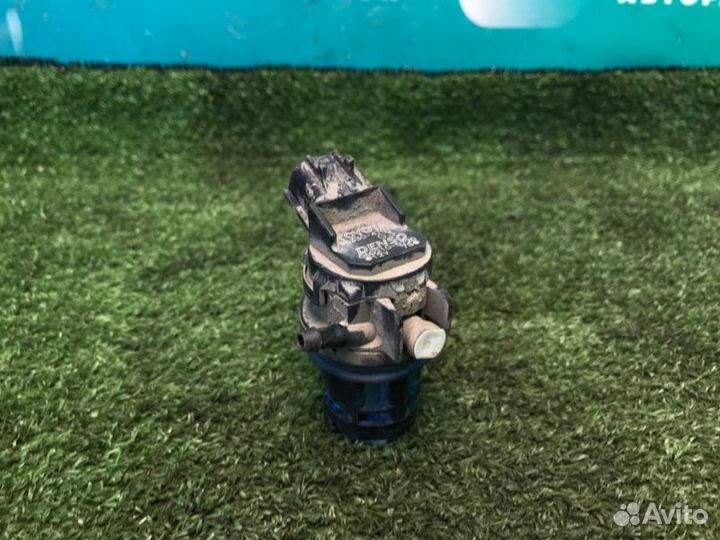 Насос омывателя Toyota Camry V50 2.5 2AR-FE 2015