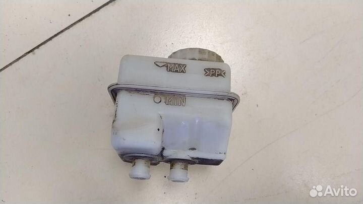 Бачок главного тормозного цилиндра Chery Fora / A5