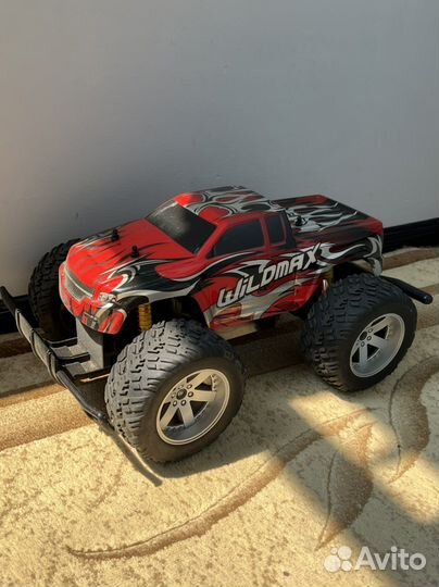 Машина на радиоуправлении