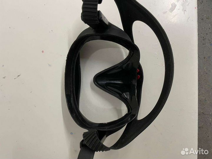 Маска Hollis M1 хорошем состоянии