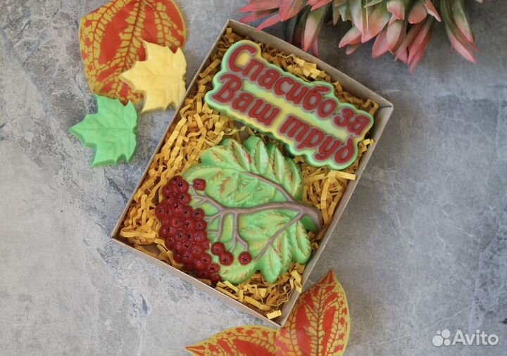 Набор из мыла ручной работы в подарок учителю