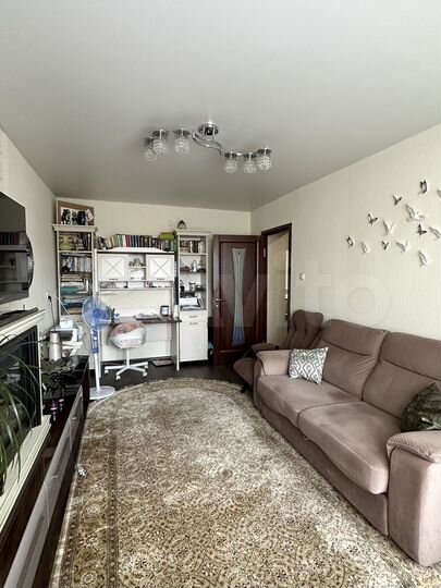 2-к. квартира, 49 м², 5/5 эт.