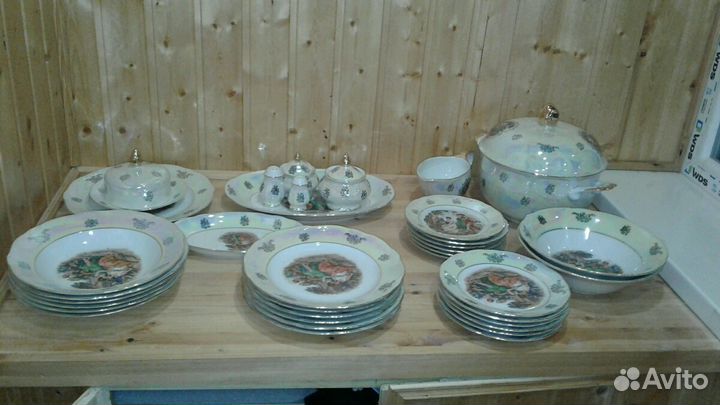 Фарфоровый сервиз 