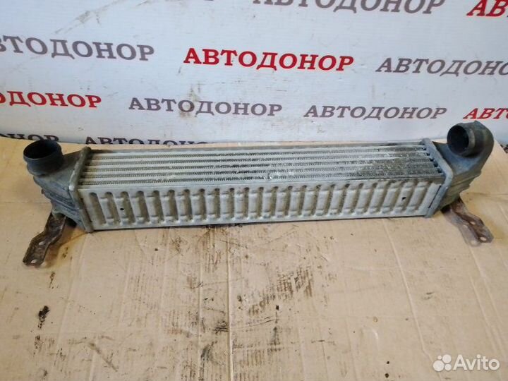 Интеркулер Volkswagen Sharan 2002