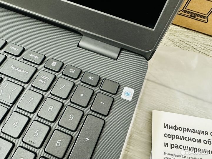 Новый ноутбук Dell Core i3 Intel XE 512Gb 8Gb