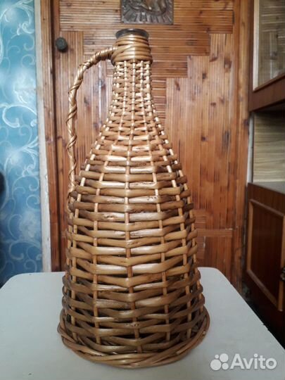 Бутылка стеклянная