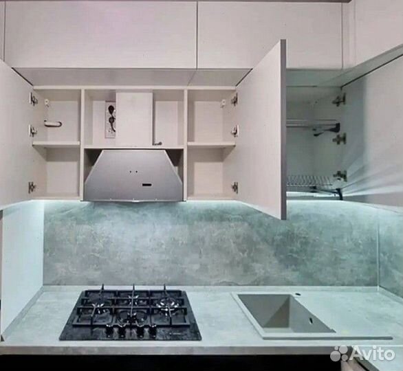 Кухонный гарнитур 