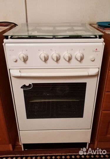 Газовая плита бу darina 50см