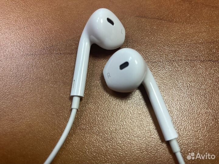 Наушники Apple Earpods проводные оригинал 3,5 мм