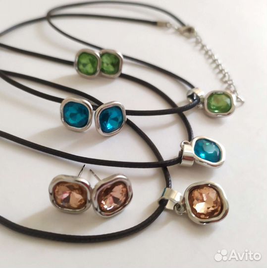 Чокер + серьги в стиле uno de 50