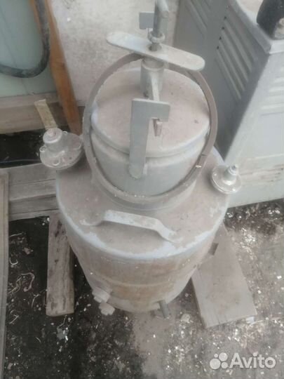 Ацетиленовый генератор