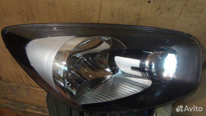 Фара передняя правая KIA Picanto 2011 - 2017