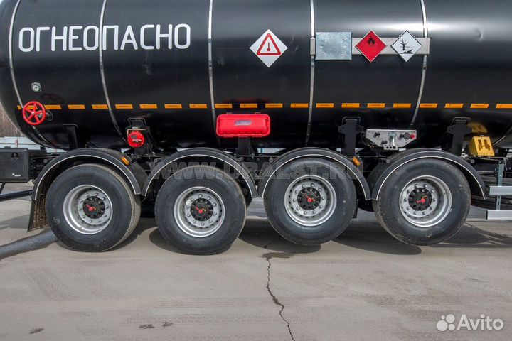 Полуприцеп химическая цистерна УралСпецТранс 946514, 2024