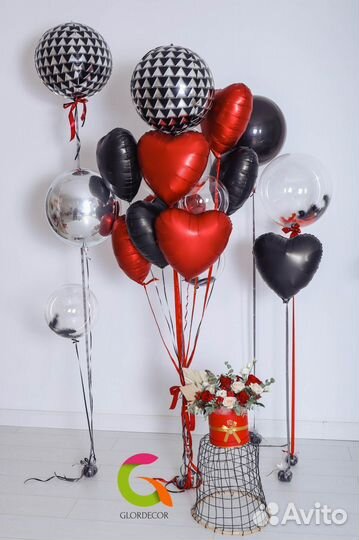 Воздушные шары с гелием и декор для праздника
