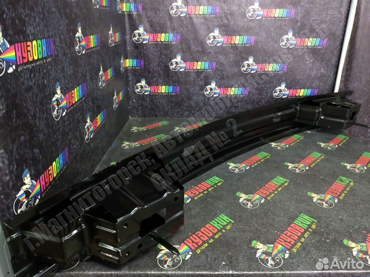 Усилитель переднего бампера Hyundai Accent