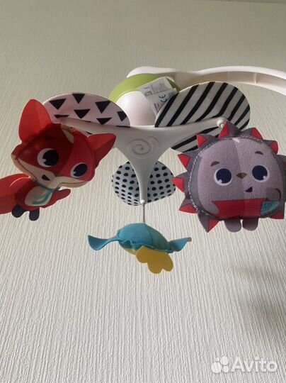 Мобиль в кроватку музыкальный