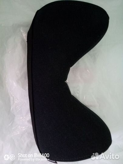 Подушка подголовник для отдыха volvo