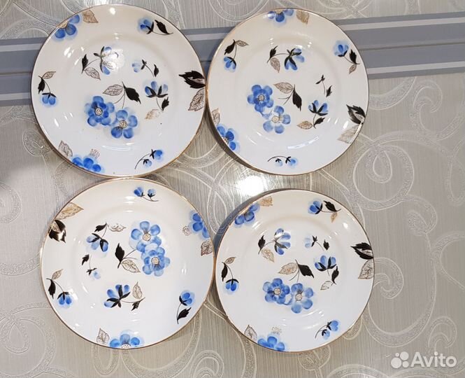 Набор блюдец 
