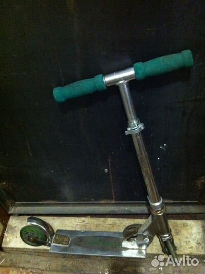 Самокат,Роликовые коньки и Колёсики,Ракетки