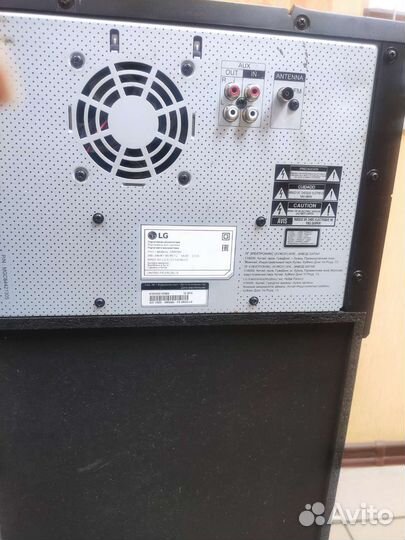 Акустические колонки LG OM 6560