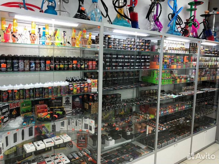 Табачный магазин с оборудованием и доходом