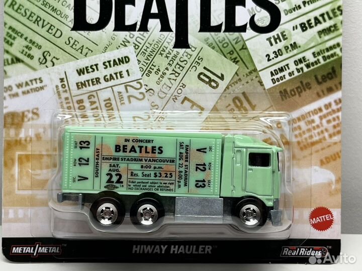 Hot wheels premium hiway hauler