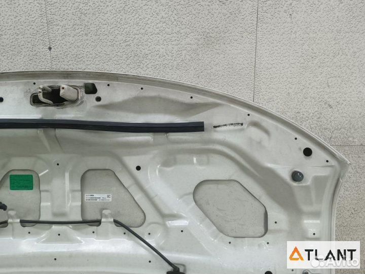 Капот nissan serena