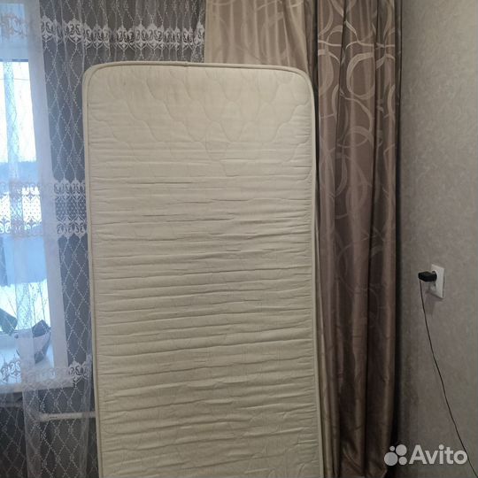 Матрас 90 200 бу