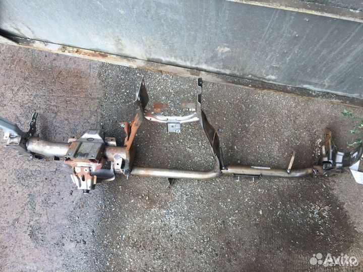 Кронштейн панели приборов skoda octavia A5