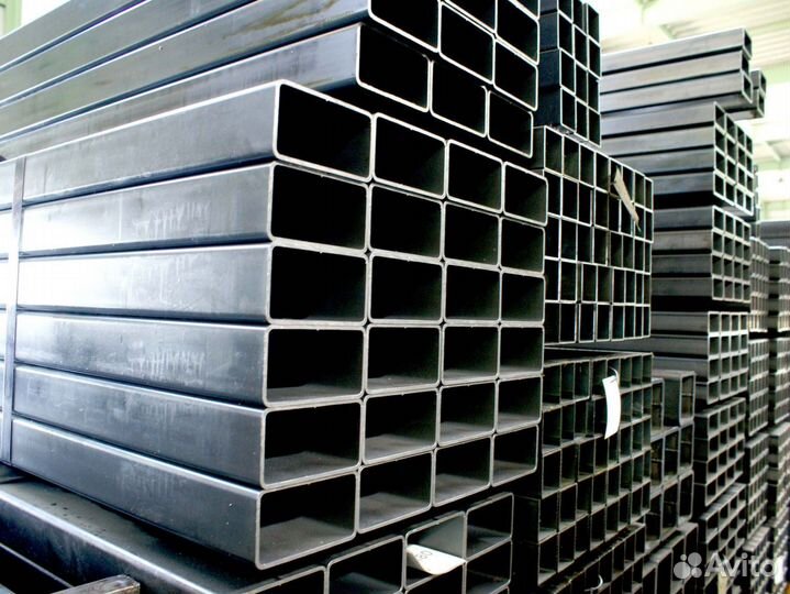 Труба профильная / Все размеры в наличии