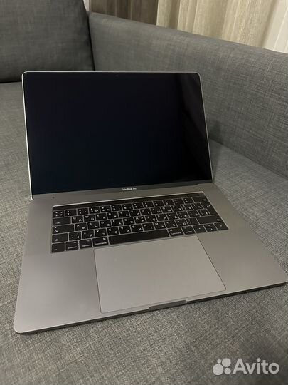 Apple Macbook Pro 15 2017 16/512 с Touch Bar
