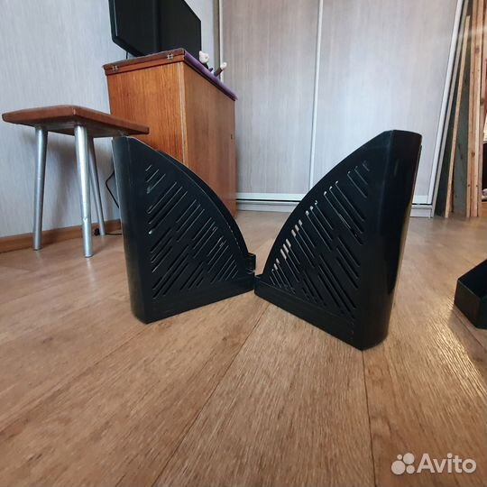 Лоток для бумаг вертикальный. органайзер