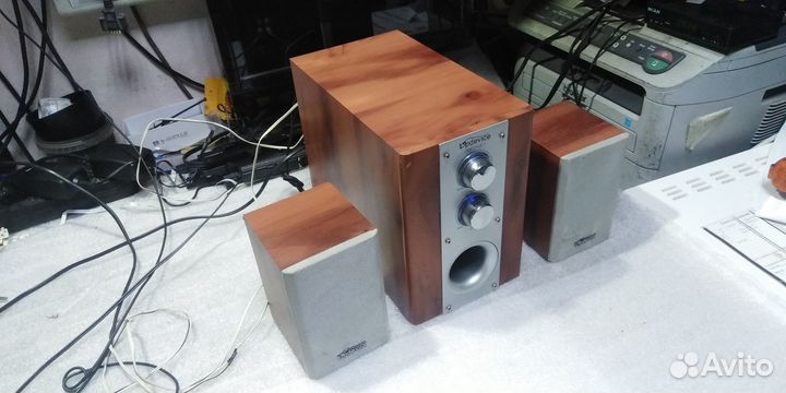 TopDevice TDE 210/2.1 сабвуфер + колонки