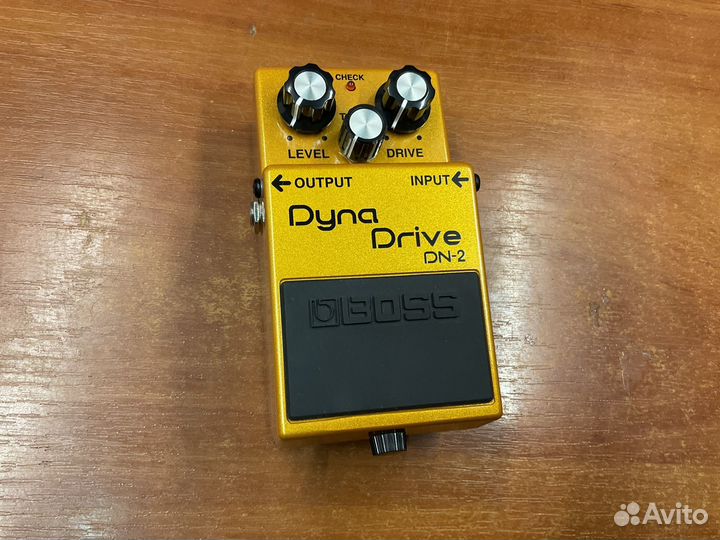 Гитарная педаль Boss DN-2 Dyna Drive овердрайв