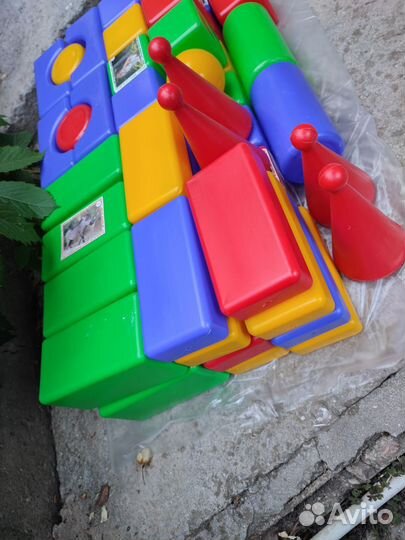 Развивающие игрушки пакетом
