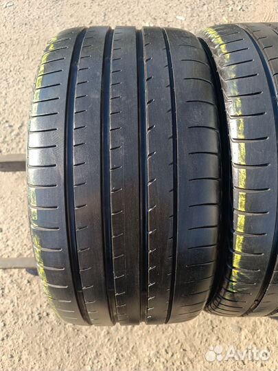 Yokohama Advan Sport V105 245/35 R20 и 275/30 R20