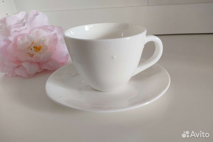 Чайный сервиз, белый фарфор