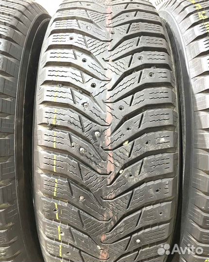Kumho WinterCraft Ice WI31 215/65 R17 106V