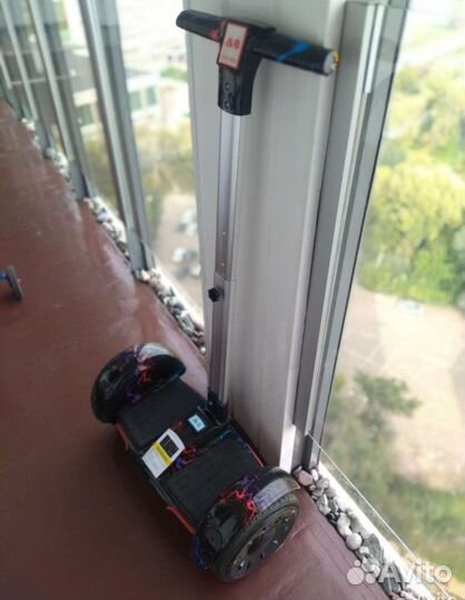 Сегвей (гироскутер с ручкой)