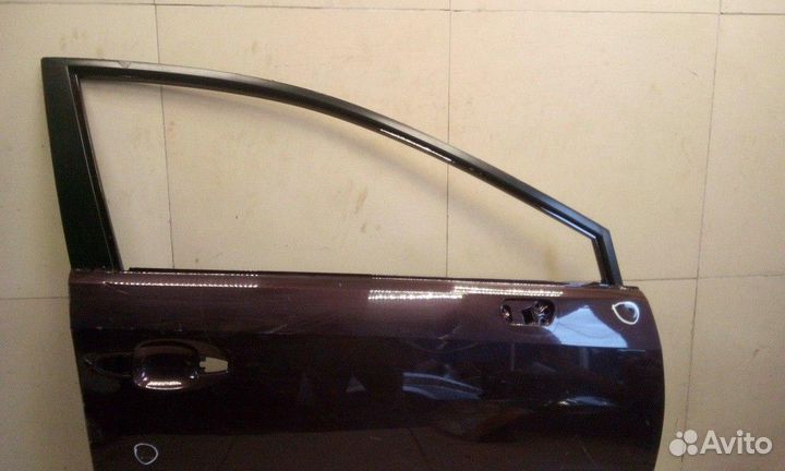 Дверь передняя правая Subaru Impreza